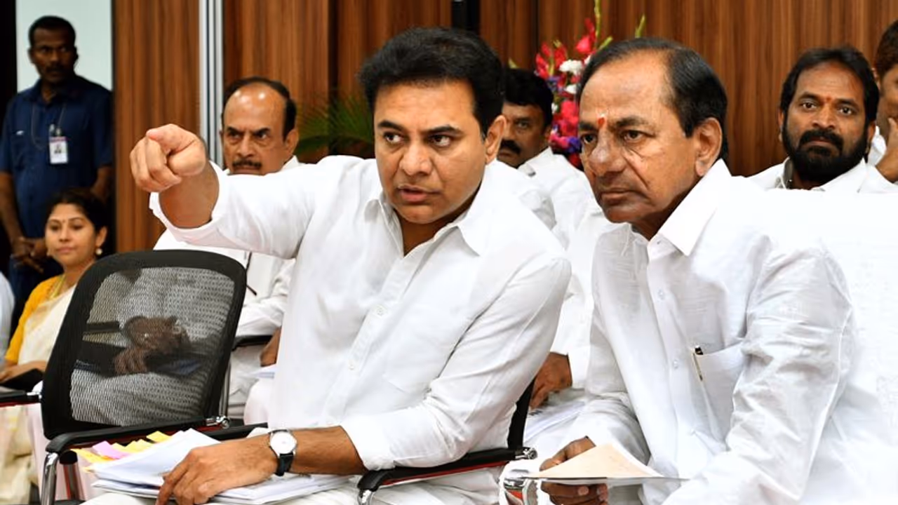 టీఆర్ఎస్:అధికార పార్టీ నేతలకు సంస్థాగతంగా తొలగని ఇక్కట్లు టీఆర్ఎస్:అధికార పార్టీ నేతలకు సంస్థాగతంగా తొలగని ఇక్కట్లు