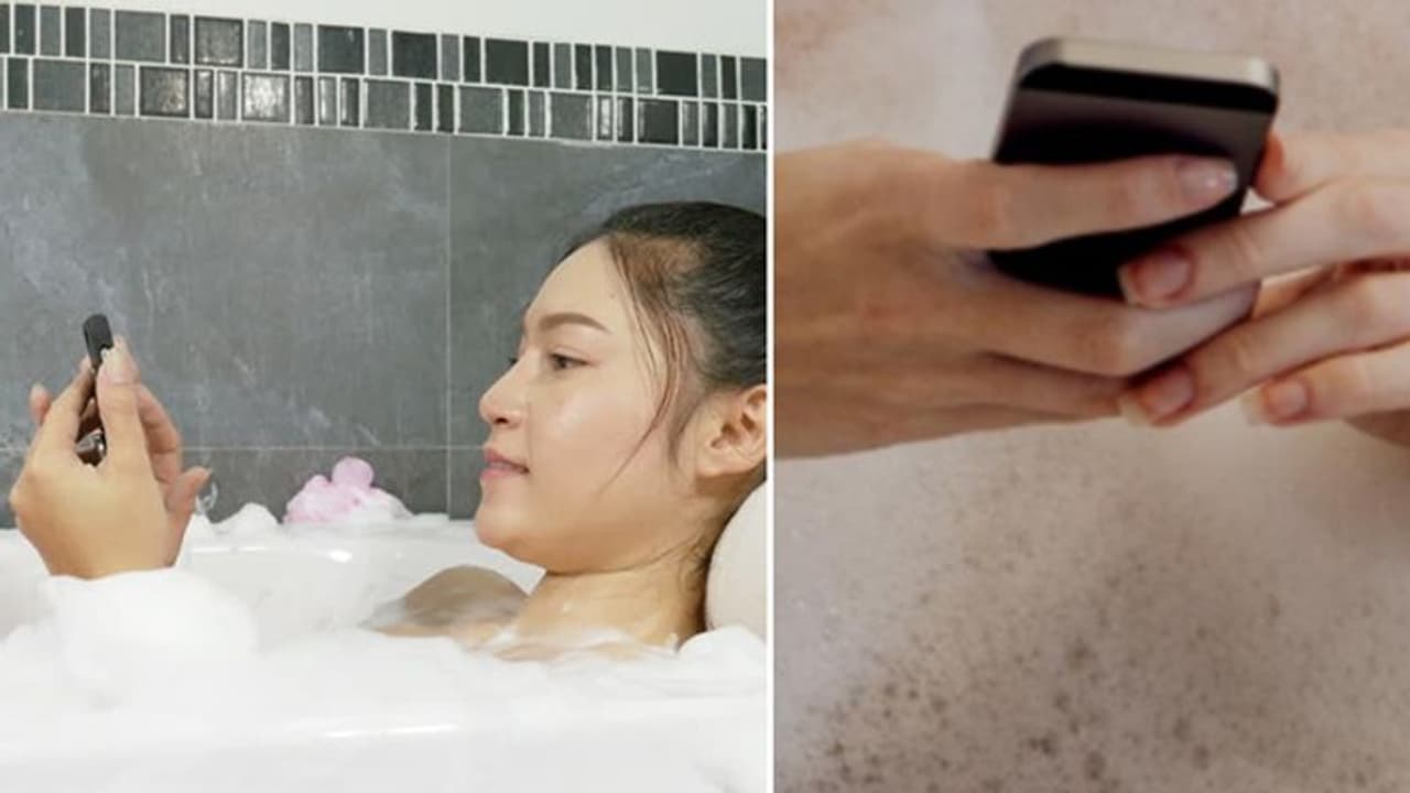 नहाते हुए फोन इस्तेमाल करना पड़ा महंगा नहाते हुए फोन इस्तेमाल करना पड़ा महंगा