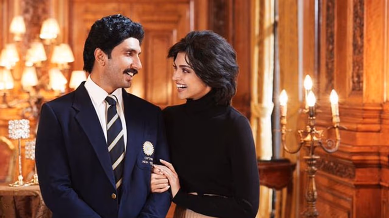 కపిల్ దేవ్ భార్య పాత్రలో దీపికా.. ఫస్ట్ లుక్!