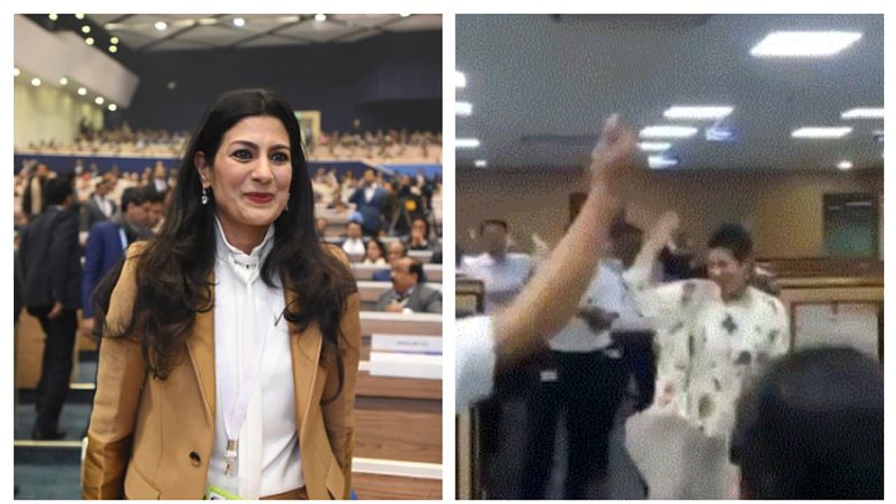 অফিসের ভিতরে কর্মীদের সঙ্গে জমিয়ে নাচছেন সুন্দরী সিইও, ভাইরাল হল ভিডিও