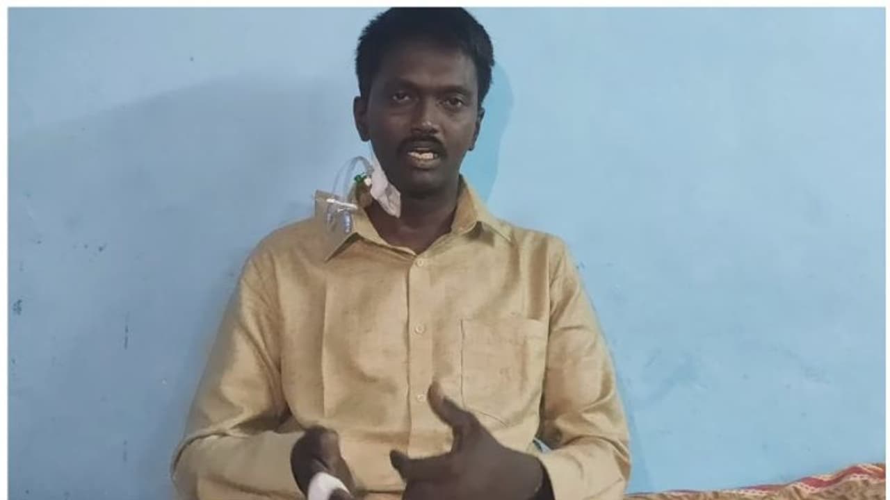 ആരോഗ്യനിലയിൽ പുരോഗതി; വാവ സുരേഷിനെ ഐസിയുവിൽ നിന്ന് മുറിയിലേക്ക് മാറ്റി ആരോഗ്യനിലയിൽ പുരോഗതി; വാവ സുരേഷിനെ ഐസിയുവിൽ നിന്ന് മുറിയിലേക്ക് മാറ്റി