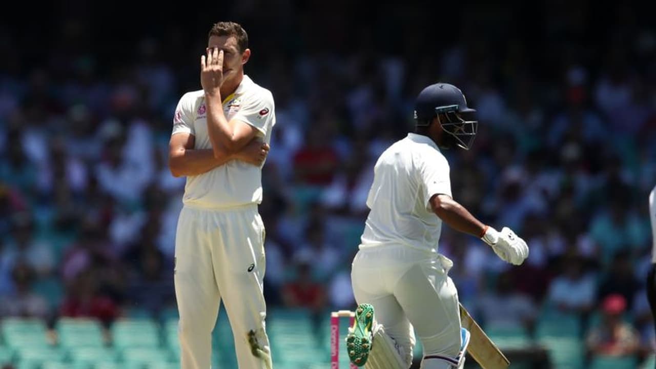 ഓസ്ട്രേലിയന് പര്യടനത്തില് പൂജാരയെ വീഴ്ത്താനുള്ള വഴി കണ്ടെത്തി ഹേസല്വുഡ് ഓസ്ട്രേലിയന് പര്യടനത്തില് പൂജാരയെ വീഴ്ത്താനുള്ള വഴി കണ്ടെത്തി ഹേസല്വുഡ്