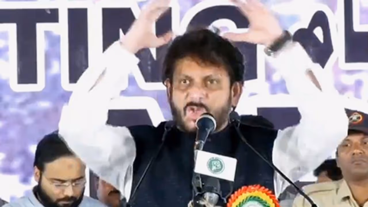 AIMIM’s Waris Pathan issues threat to Hindus, says 15 cr Muslims will be tough on 100 cr Hindus