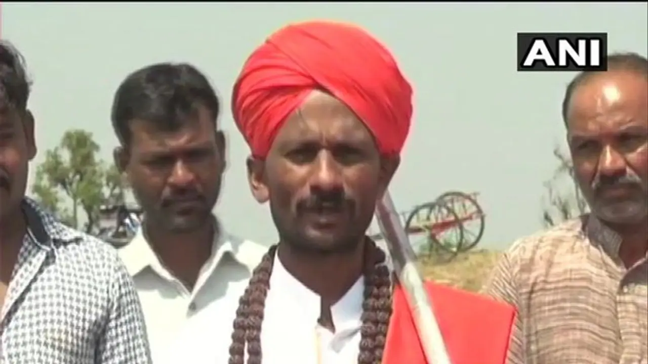 లింగాయత్ మఠం ప్రధానార్చకుడిగా తొలి ముస్లిం లింగాయత్ మఠం ప్రధానార్చకుడిగా తొలి ముస్లిం