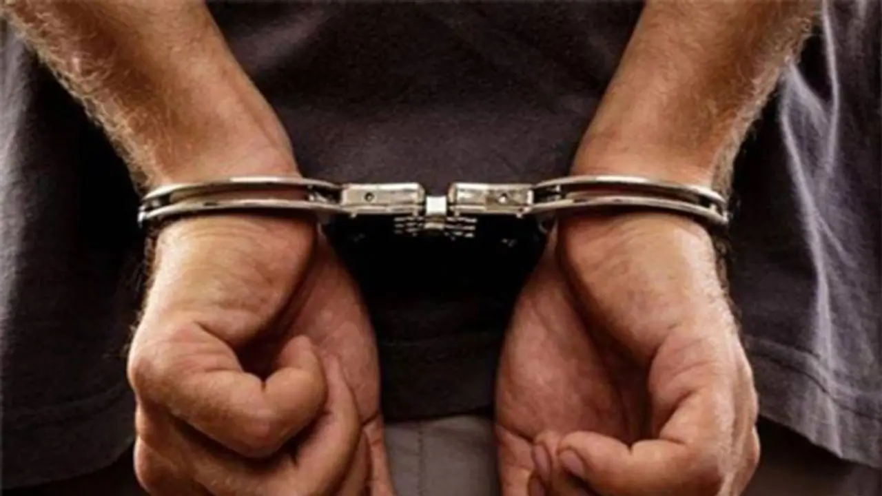 വ്യാജ ആധാരം ചമച്ച് ആള്മാറാട്ടത്തിലൂടെ ലക്ഷങ്ങള് വിലയുള്ള സ്ഥലം കൈക്കലാക്കി; മൂന്നുപേര് അറസ്റ്റില് വ്യാജ ആധാരം ചമച്ച് ആള്മാറാട്ടത്തിലൂടെ ലക്ഷങ്ങള് വിലയുള്ള സ്ഥലം കൈക്കലാക്കി; മൂന്നുപേര് അറസ്റ്റില്