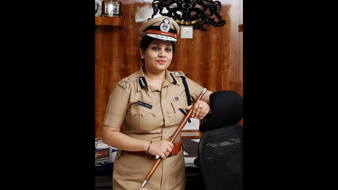 Karnataka government transfers 20 IPS officers in a major reshuffle Karnataka government transfers 20 IPS officers in a major reshuffle