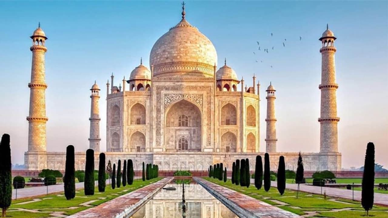 6475 കിലോമീറ്റർ, 11 രാവും 12 പകലും, ചെങ്കോട്ടയും താജ്മഹലും അടക്കം കണ്ടുവരാം, കേരളത്തിൽ നിന്ന് ട്രെയിൻ!