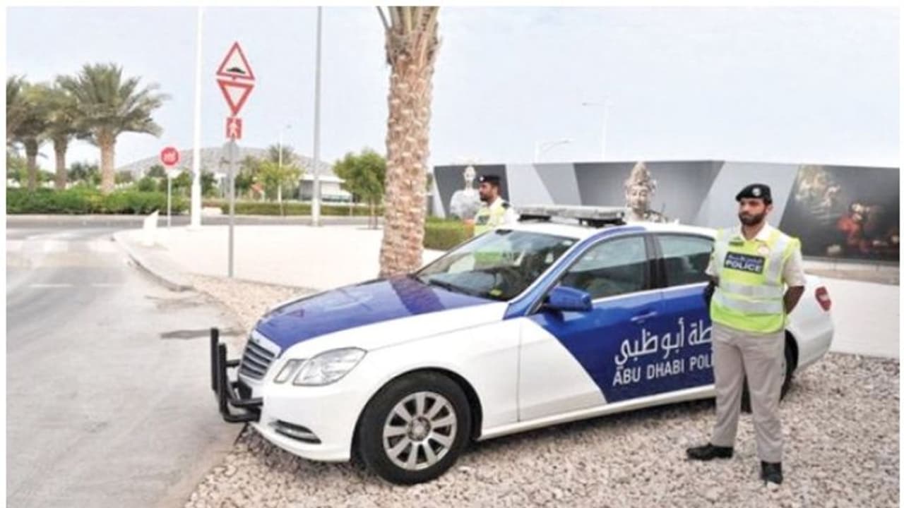 അബുദാബിയില്‍ കര്‍ശന നിയന്ത്രണം; തൊഴിലാളികളുടെ യാത്രയ്ക്ക് വിലക്ക്