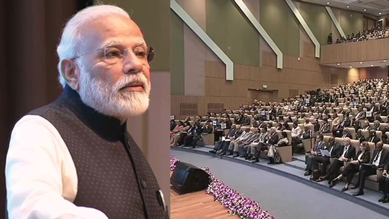 PM मोदी ने समलैंगिक कानून, ट्रिपल तलाक पर फैसले के लिए सुप्रीम कोर्ट की तारीफ की PM मोदी ने समलैंगिक कानून, ट्रिपल तलाक पर फैसले के लिए सुप्रीम कोर्ट की तारीफ की