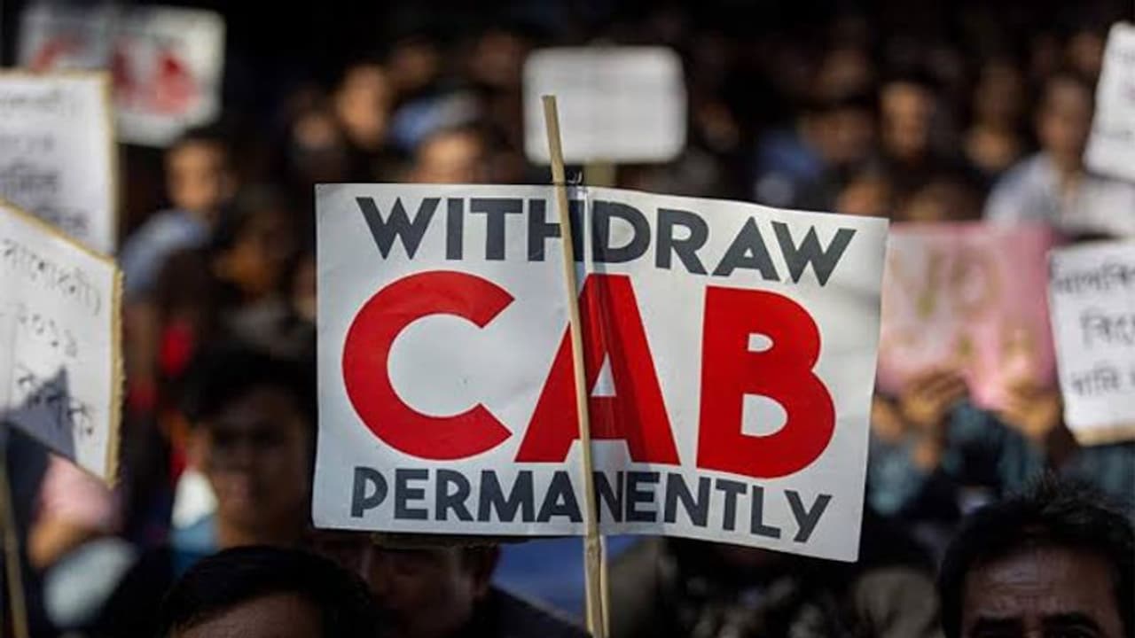 महाराष्ट्र के एक गांव में पास हुआ CAA NRC के खिलाफ प्रस्ताव महाराष्ट्र के एक गांव में पास हुआ CAA NRC के खिलाफ प्रस्ताव