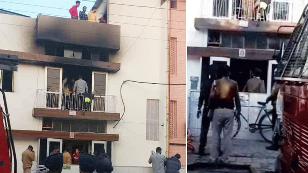 चंडीगढ़ गर्ल्स हॉस्टल में जिंदा जलीं 3 लड़कियां, मौत को सामने देख चिल्लाईं..पर कोई नहीं बचा पाया चंडीगढ़ गर्ल्स हॉस्टल में जिंदा जलीं 3 लड़कियां, मौत को सामने देख चिल्लाईं..पर कोई नहीं बचा पाया