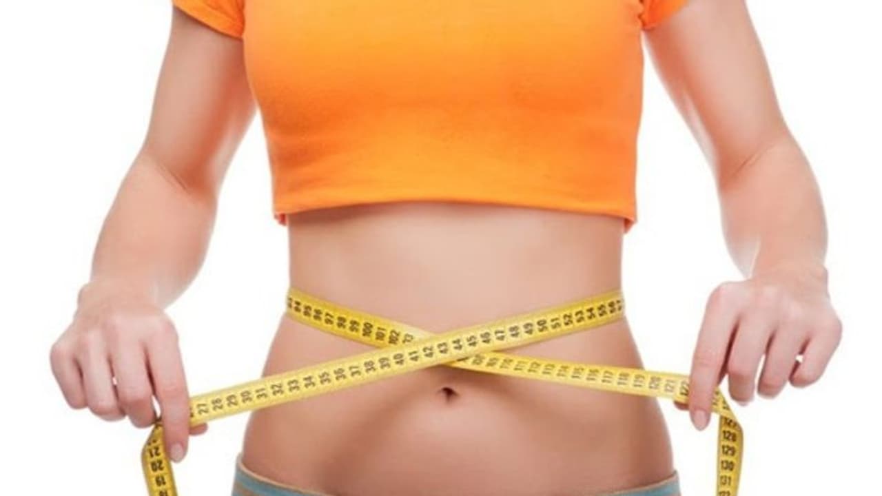 അമിതവണ്ണം കുറയ്ക്കാന് രാത്രി ഉറങ്ങുന്നതിന് മുന്പ് ഈ ഭക്ഷണം കഴിക്കാം... അമിതവണ്ണം കുറയ്ക്കാന് രാത്രി ഉറങ്ങുന്നതിന് മുന്പ് ഈ ഭക്ഷണം കഴിക്കാം...