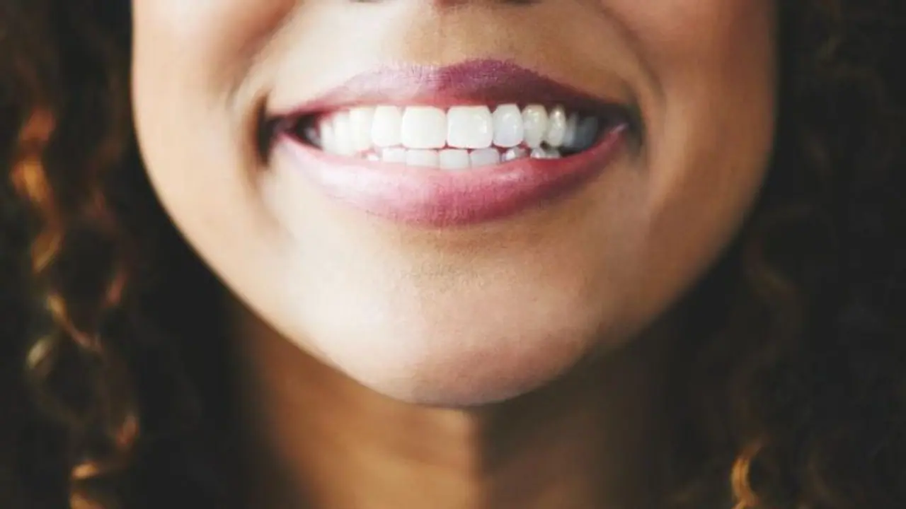 പല്ലിന്റെ ആരോഗ്യം സംരക്ഷിക്കാന് ചെയ്യേണ്ടത്... പല്ലിന്റെ ആരോഗ്യം സംരക്ഷിക്കാന് ചെയ്യേണ്ടത്...