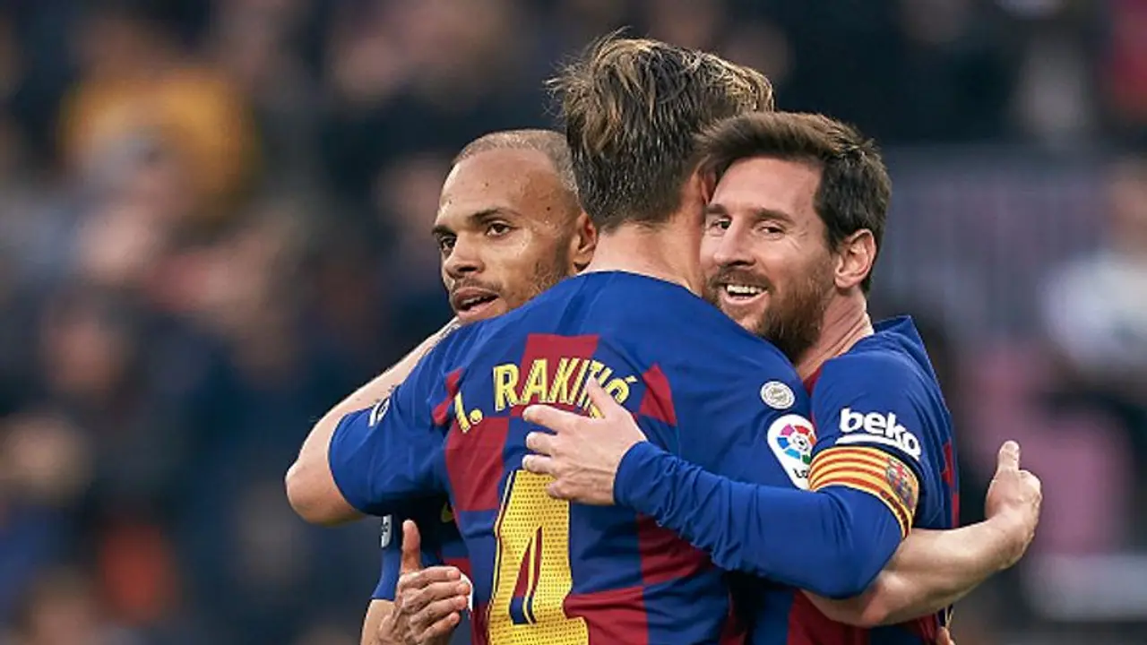 জন্মদিনে মেসিকে জয় উপহার দলের, ফের লিগ টেবিলের শীর্ষে বার্সা জন্মদিনে মেসিকে জয় উপহার দলের, ফের লিগ টেবিলের শীর্ষে বার্সা