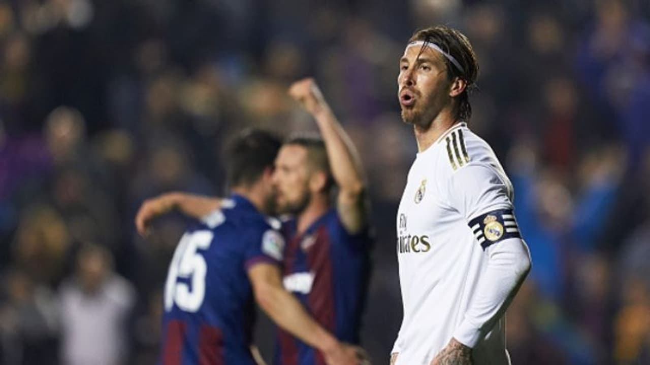 করোনাভাইরাসের কেড়ে নিল প্রাক্তন প্রেসিডেন্ট কে, অন্ধকারে গ্যালাকটিকো