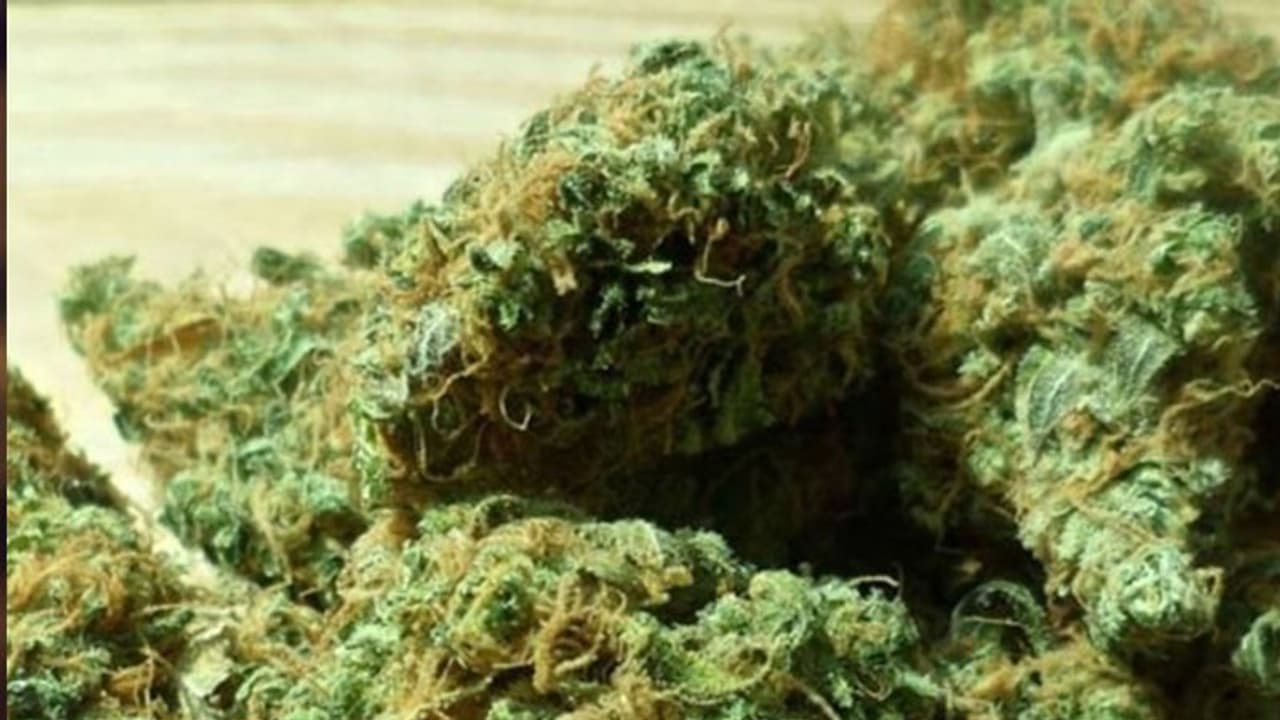 ട്രയിനില്‍ കടത്തുകയായിരുന്ന ഏഴരകിലോ കഞ്ചാവ് ആര്‍പിഎഫ് പിടികൂടി