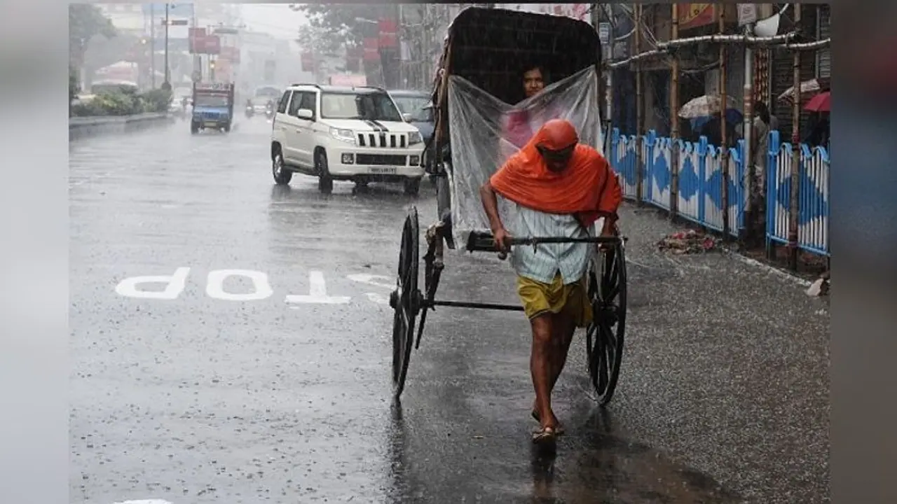 বৃহস্পতিবার থেকে থাকবে শুষ্ক আবহাওয়া, হালকা বৃষ্টির সম্ভাবনা কলকাতায় বৃহস্পতিবার থেকে থাকবে শুষ্ক আবহাওয়া, হালকা বৃষ্টির সম্ভাবনা কলকাতায়