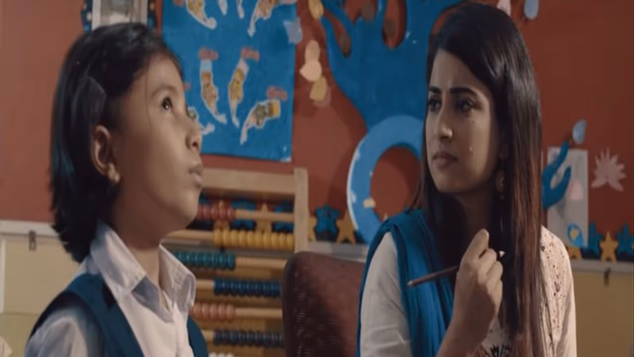 హైదరాబాద్ లో చెరువుల దుస్థితి.. షార్ట్ ఫిలింకు ఇంటర్నేషనల్ అవార్డు! హైదరాబాద్ లో చెరువుల దుస్థితి.. షార్ట్ ఫిలింకు ఇంటర్నేషనల్ అవార్డు!