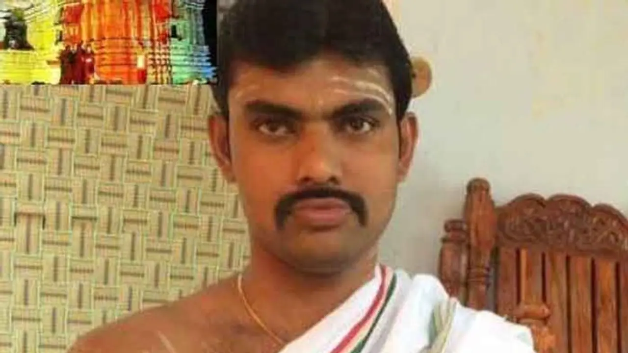 కీచక పూజారి: గుడిలోనే... మహిళ ఎస్సైతో అసభ్య ప్రవర్తన, గతంలోనూ ఆరోపణలు