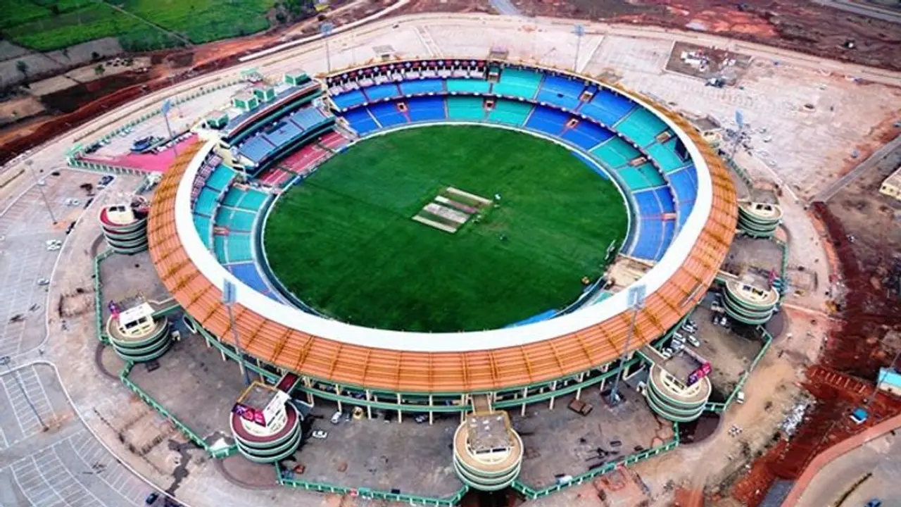 ಕ್ರಿಕೆಟ್ಗೆ ತಟ್ಟಿತೂ ಕೊರೋನಾ ವೈರಸ್; ಪಂದ್ಯ ಮುಂದೂಡಿಕೆ! ಕ್ರಿಕೆಟ್ಗೆ ತಟ್ಟಿತೂ ಕೊರೋನಾ ವೈರಸ್; ಪಂದ್ಯ ಮುಂದೂಡಿಕೆ!