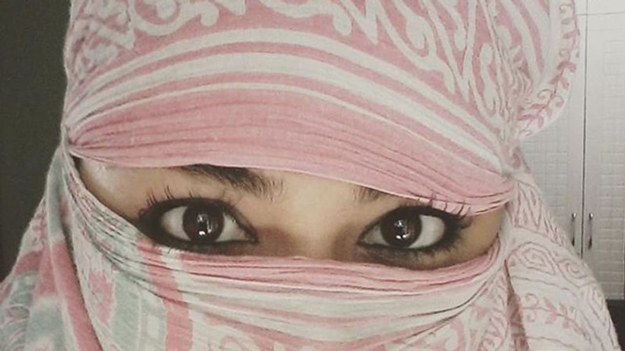 महिला को ठहरा गर्भ, तो लेडी डॉक्टर ने बेशर्मी से दिया गर्भपात का एक नया आइडिया..क्योंकि गर्भ में थी लड़की महिला को ठहरा गर्भ, तो लेडी डॉक्टर ने बेशर्मी से दिया गर्भपात का एक नया आइडिया..क्योंकि गर्भ में थी लड़की