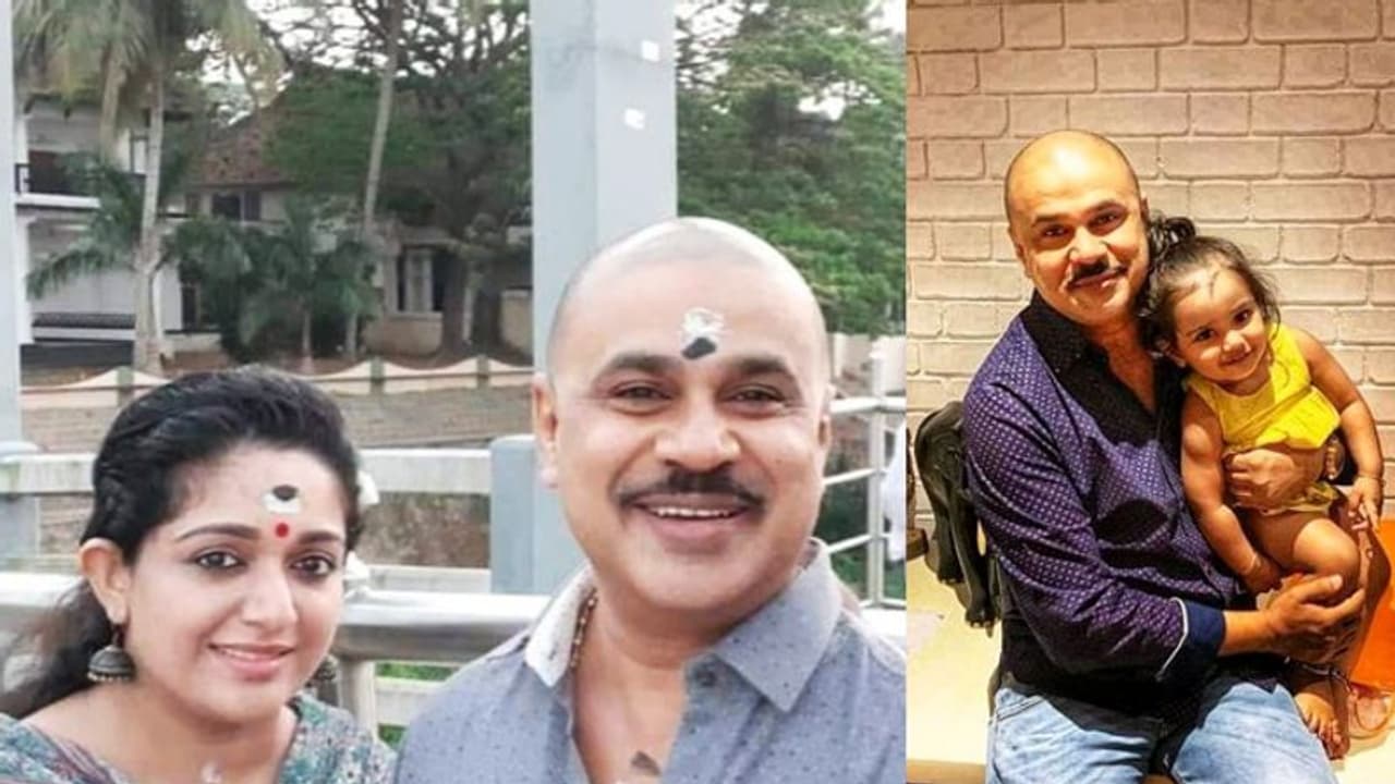 'കേശു'ലുക്കില് ദിലീപ്, കാവ്യയ്ക്കും മകള്ക്കുമൊപ്പം 'കേശു'ലുക്കില് ദിലീപ്, കാവ്യയ്ക്കും മകള്ക്കുമൊപ്പം