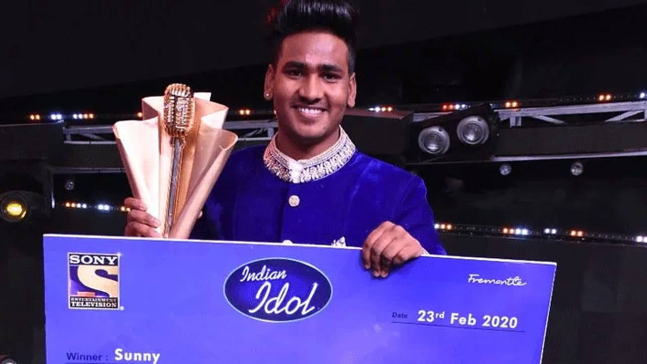 This Indian singer is Pakistan's Sufi legend Nusrat Fateh Ali Khan's reincarnation, check out This Indian singer is Pakistan's Sufi legend Nusrat Fateh Ali Khan's reincarnation, check out