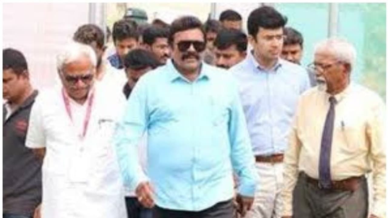 ഇന്ത്യാ വിരുദ്ധ മുദ്രാവാക്യം മുഴക്കുന്നവർക്ക് നേരെ വെടിയുതിർക്കാൻ നിയമം വേണം: കർണാടക മന്ത്രി