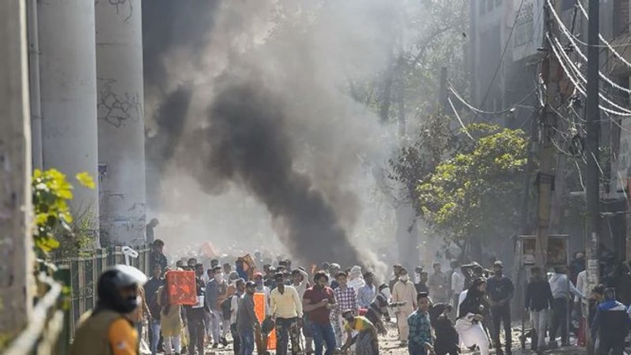 Violence in Delhi again: Head constable killed, DCP injured as clashes erupt in Maujpur