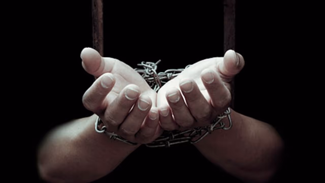 Dalit woman tied to 'Sidi' pole; second such incident in Karnataka in 2020