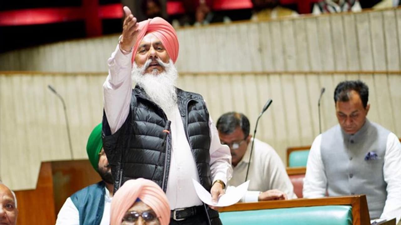 कांग्रेस के विधायकों ने आप पर साधा निशाना कहा, पंजाब में नहीं है पार्टी का कोई भविष्य कांग्रेस के विधायकों ने आप पर साधा निशाना कहा, पंजाब में नहीं है पार्टी का कोई भविष्य