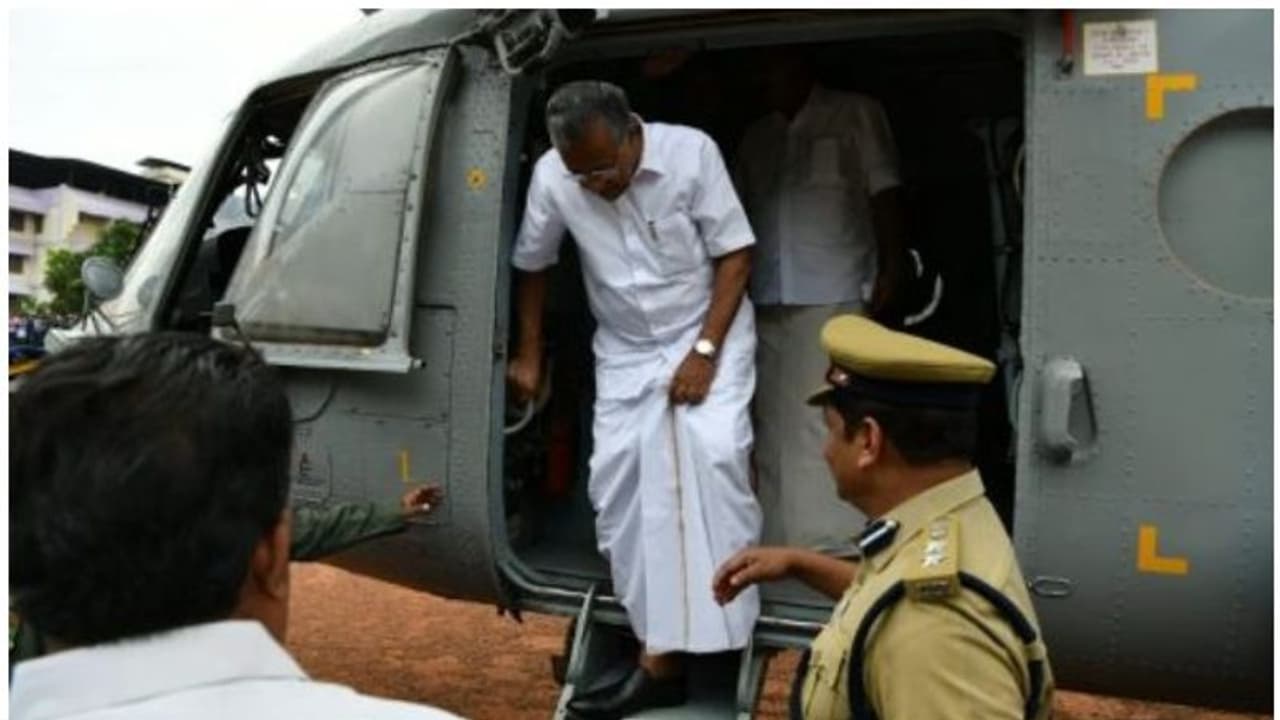 കൊവിഡ് മൂലം ഖജനാവിൽ കാശില്ല, എന്നിട്ടും ഹെലികോപ്റ്ററിന് ഒന്നരക്കോടി നൽകി സർക്കാർ കൊവിഡ് മൂലം ഖജനാവിൽ കാശില്ല, എന്നിട്ടും ഹെലികോപ്റ്ററിന് ഒന്നരക്കോടി നൽകി സർക്കാർ