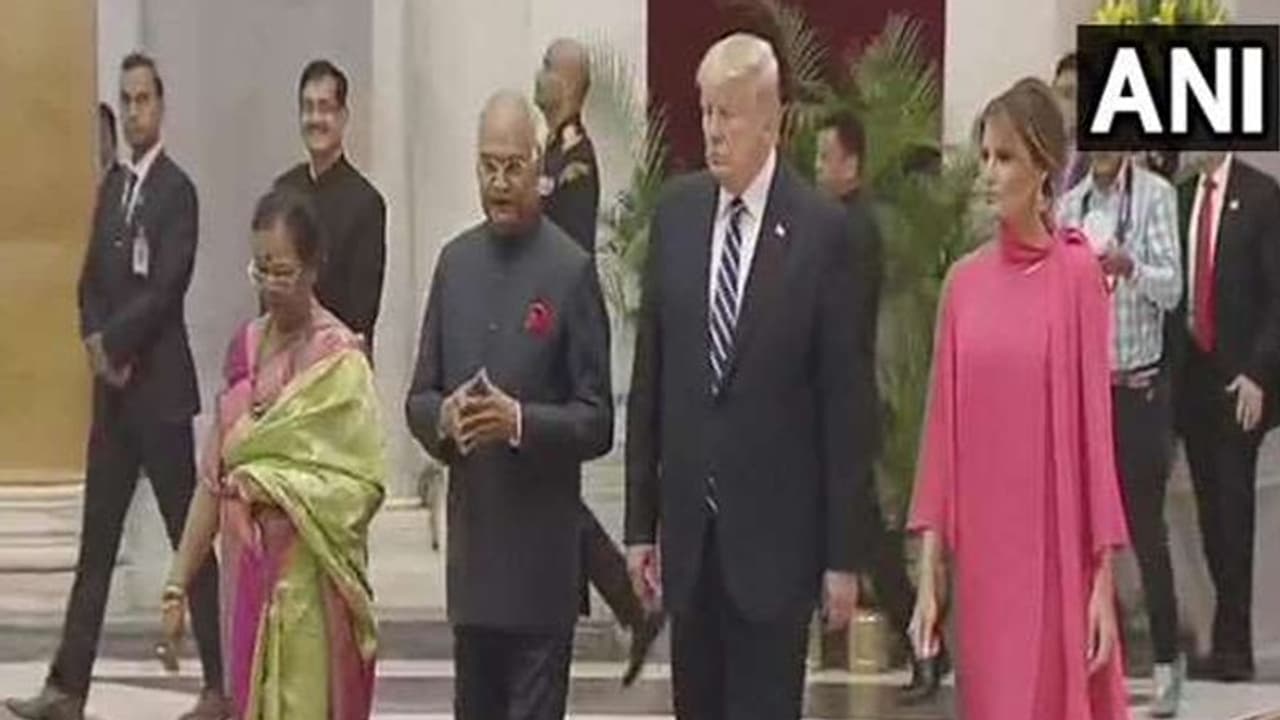 ట్రంప్ పర్యటన డే 2 లైవ్ అప్డేట్స్: రాష్ట్రపతి భవన్‌లో ట్రంప్‌కు విందు, హాజరైన కేసీఆర్