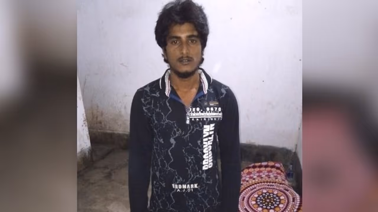 পোলবা কাণ্ডে নতুন মোড়, গ্রেফতার মূল অভিযুক্ত পুলকার চালক পোলবা কাণ্ডে নতুন মোড়, গ্রেফতার মূল অভিযুক্ত পুলকার চালক