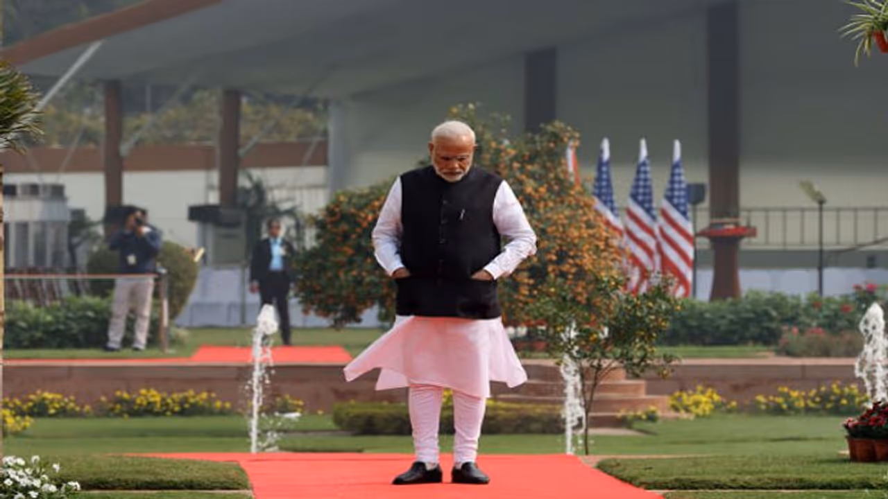 অবশেষে মুখ খুললেন প্রধানমন্ত্রী, দিল্লিতে শান্তি ফেরাতে দিলেন ট্যুইট বার্তা