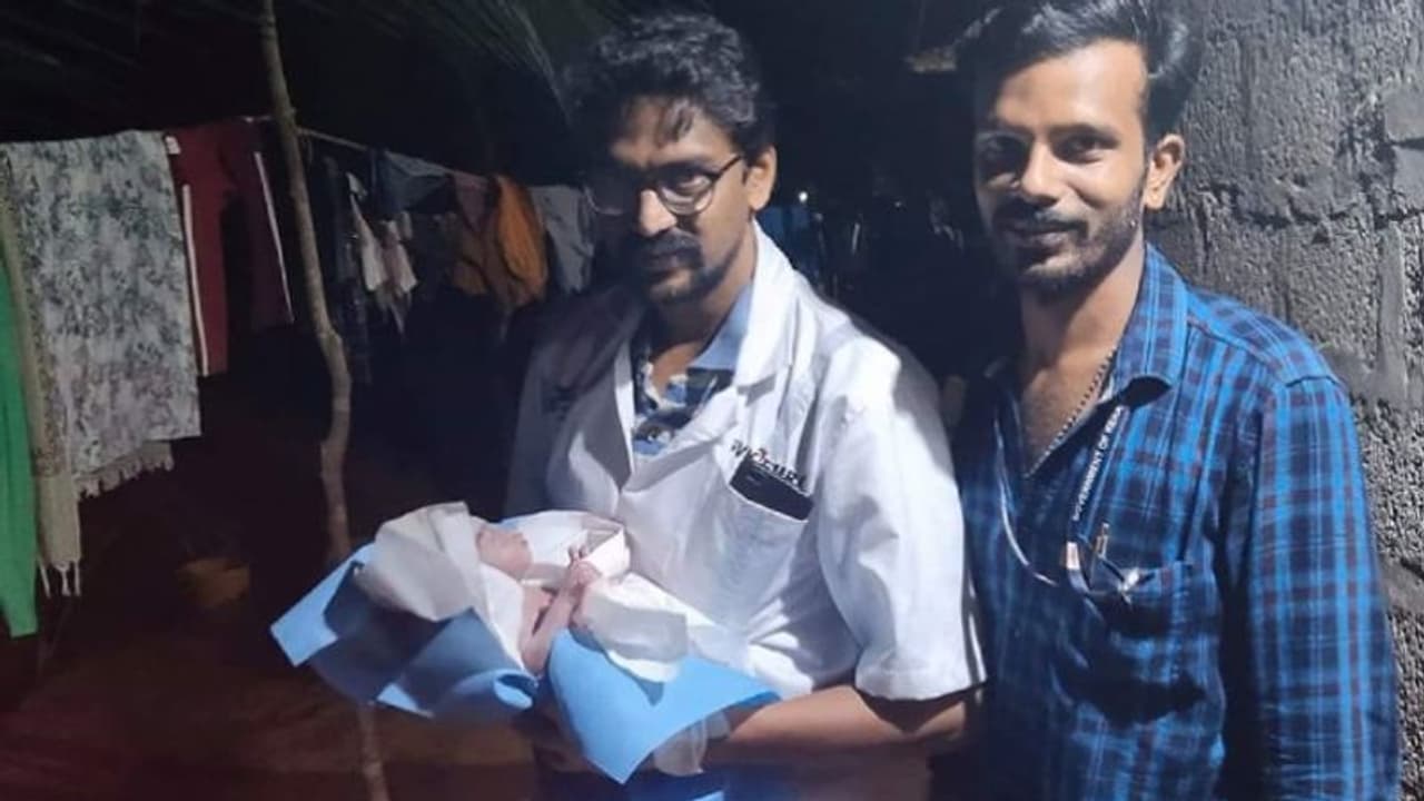 ആശാ വർക്കറുടെ വീട്ടിൽ പ്രസവിച്ച ആദിവാസി യുവതിക്ക് കൈത്താങ്ങായ് കനിവ് 108 ആംബുലൻസ് ആശാ വർക്കറുടെ വീട്ടിൽ പ്രസവിച്ച ആദിവാസി യുവതിക്ക് കൈത്താങ്ങായ് കനിവ് 108 ആംബുലൻസ്