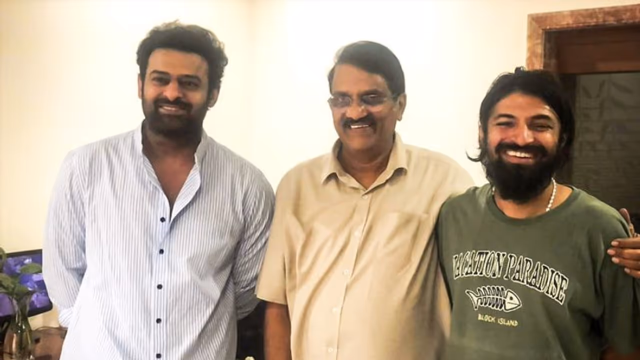 ప్రభాస్ పాత్ర..ఓ పులిహార వార్త?