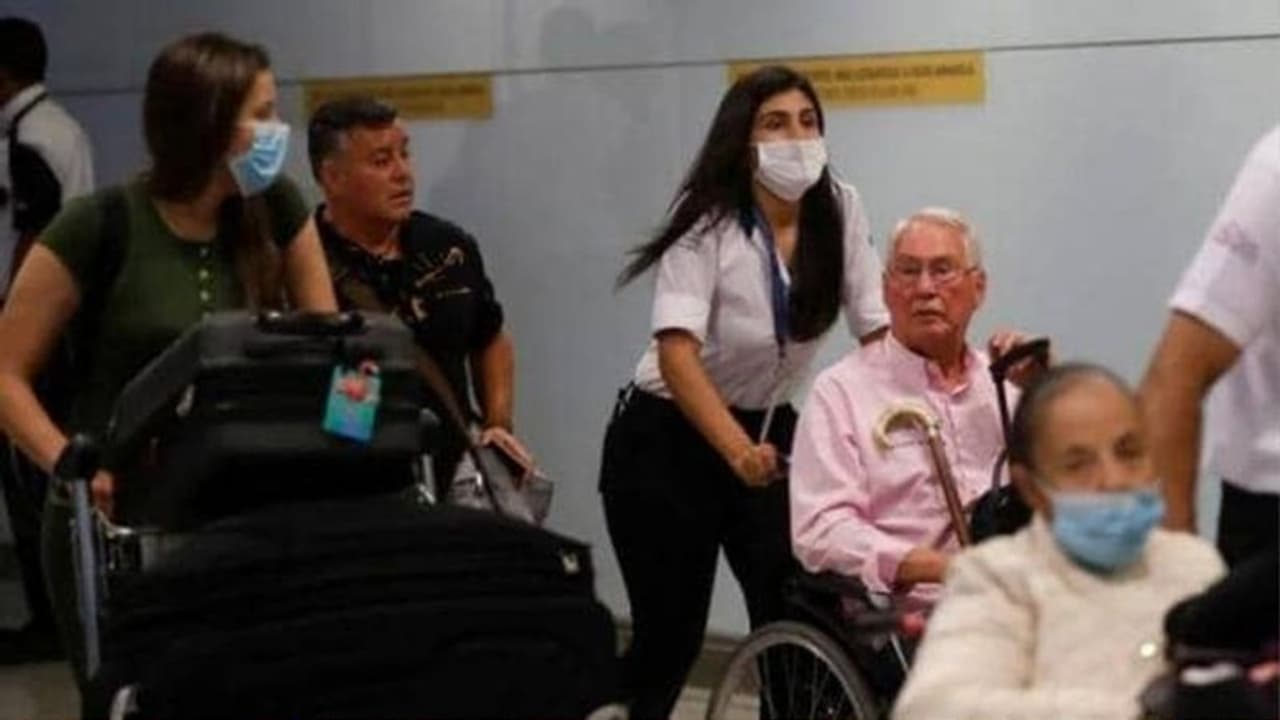 కరోనా వైరస్... ఢిల్లికి చేరిన కర్నూలు జ్యోతి సహా.. 119మంది భారతీయులు కరోనా వైరస్... ఢిల్లికి చేరిన కర్నూలు జ్యోతి సహా.. 119మంది భారతీయులు