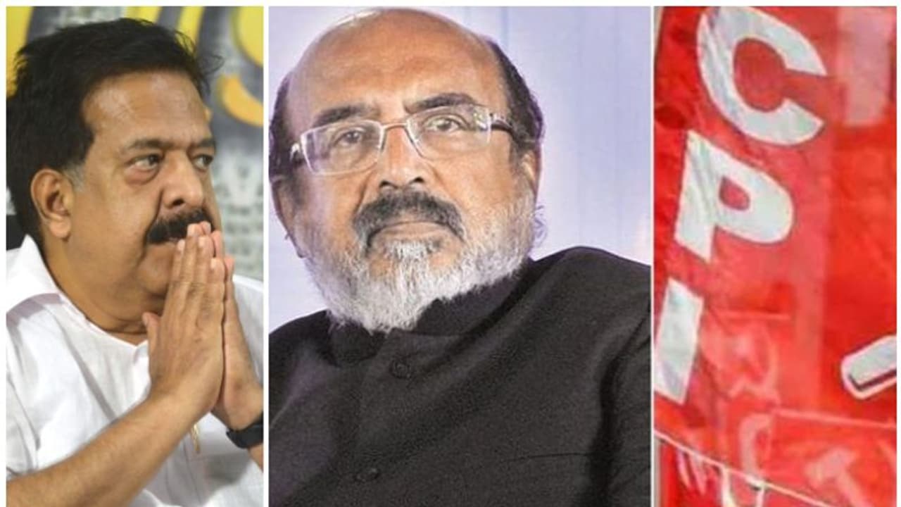 'കയര് സമര'ത്തില് ഒപ്പം നില്ക്കാമെന്ന് കോണ്ഗ്രസ്; മുതലകണ്ണീരാണെന്ന് സിപിഐ 'കയര് സമര'ത്തില് ഒപ്പം നില്ക്കാമെന്ന് കോണ്ഗ്രസ്; മുതലകണ്ണീരാണെന്ന് സിപിഐ