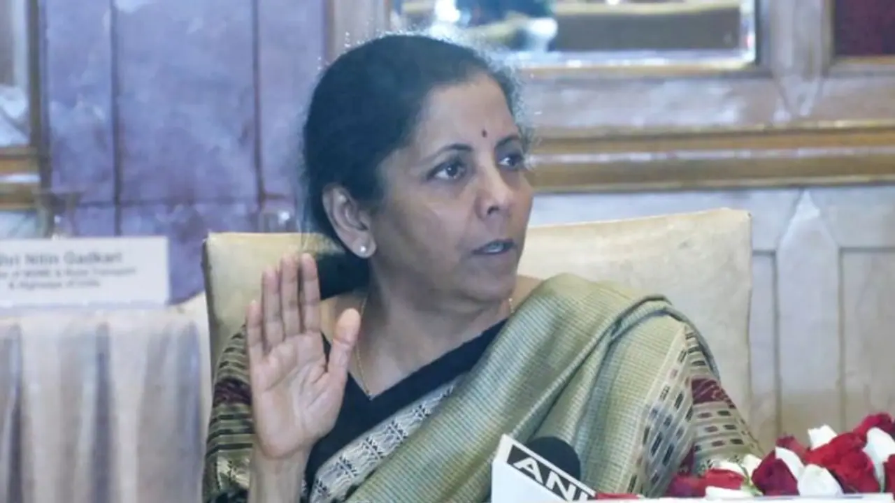 కరోనాతో ఎకానమీకి కష్టమే:డీఅండ్బీ.. తొలిసారి ‘నిర్మల’మ్మ పెదవిరుపు కరోనాతో ఎకానమీకి కష్టమే:డీఅండ్బీ.. తొలిసారి ‘నిర్మల’మ్మ పెదవిరుపు