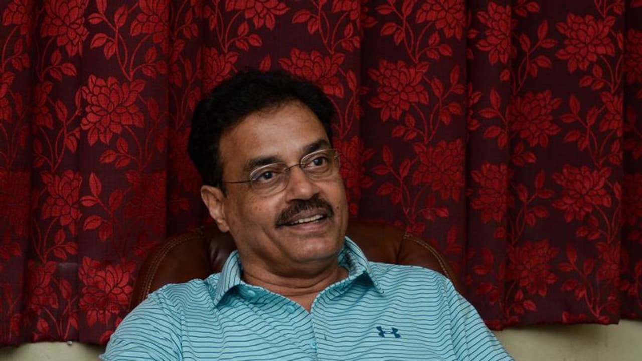 'അയാള്ക്ക് ആ ബാറ്റിംഗ് പൊസിഷനും ചേരും'; ടി20 ലോകകപ്പിന് മുമ്പ് ഇന്ത്യക്ക് ഉപദേശവുമായി ദിലീപ് വെങ്സര്കര് 'അയാള്ക്ക് ആ ബാറ്റിംഗ് പൊസിഷനും ചേരും'; ടി20 ലോകകപ്പിന് മുമ്പ് ഇന്ത്യക്ക് ഉപദേശവുമായി ദിലീപ് വെങ്സര്കര്