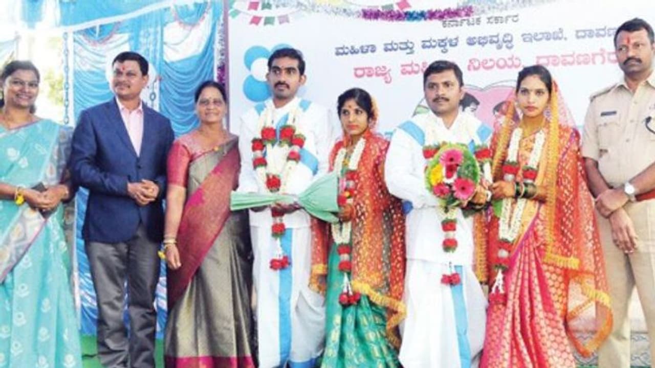 ‘ಬಯಲು ಸೀಮೆ ಅನಾಥ ಚೆಲುವೆ’ಯರ ಕೈಹಿಡಿದ ‘ಘಟ್ಟದ ವರ’ರು! ‘ಬಯಲು ಸೀಮೆ ಅನಾಥ ಚೆಲುವೆ’ಯರ ಕೈಹಿಡಿದ ‘ಘಟ್ಟದ ವರ’ರು!