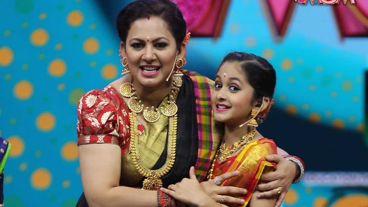 பிரபல தொகுப்பாளினி அர்ச்சனா மகளுக்கு அடிச்சது ஜாக்பாட்... முதல் படத்திலேயே வேற லெவல் ஓபனிங்...! பிரபல தொகுப்பாளினி அர்ச்சனா மகளுக்கு அடிச்சது ஜாக்பாட்... முதல் படத்திலேயே வேற லெவல் ஓபனிங்...!