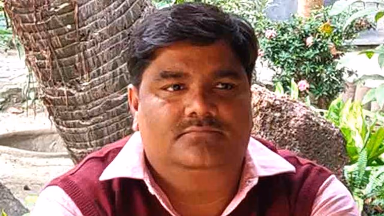 ದಿಲ್ಲಿ ಹಿಂಸೆ: ತಾಹಿರ್ ವಿರುದ್ಧ ದಂಗೆ, ಲೂಟಿಯ ಆರೋಪ, ಹಿಂದೂಗಳನ್ನು ಗುರಿಯಾಗಿಸಿ ಹಿಂಸಾಚಾರ ದಿಲ್ಲಿ ಹಿಂಸೆ: ತಾಹಿರ್ ವಿರುದ್ಧ ದಂಗೆ, ಲೂಟಿಯ ಆರೋಪ, ಹಿಂದೂಗಳನ್ನು ಗುರಿಯಾಗಿಸಿ ಹಿಂಸಾಚಾರ