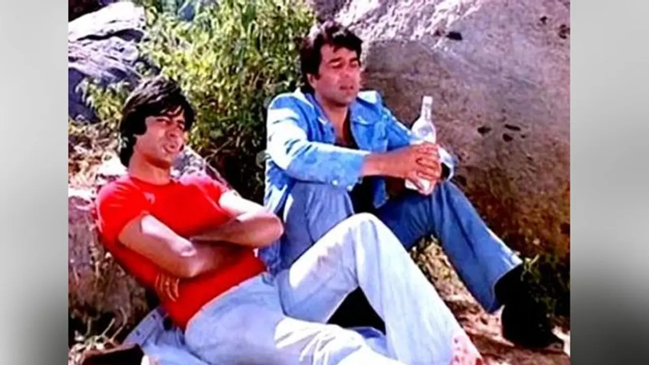 করোনায় আক্রান্ত অমিতাভ, 'জয়' এর আরেগ্য কামনায় টুইট 'বীরু'র