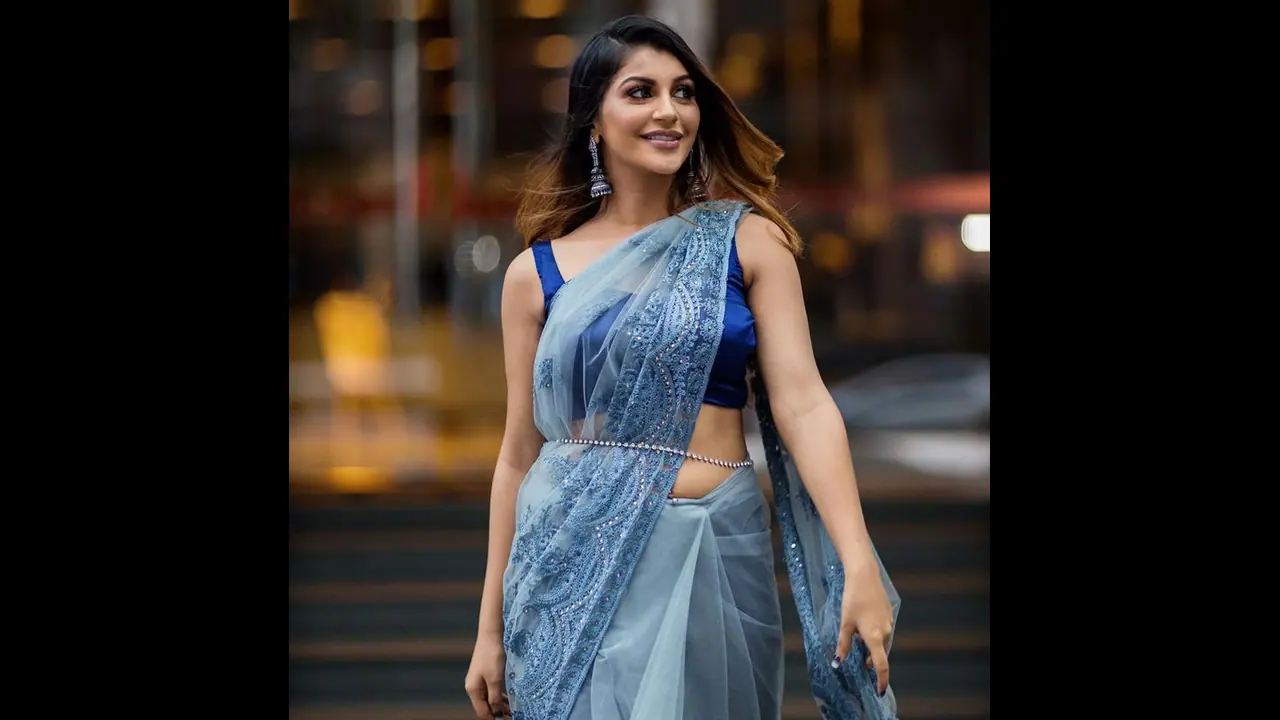 அந்தரத்தில் தொங்கும் ஜாக்கெட்...ரகசிய இடத்தில் ஹாட் டாட்டூ...ஊரடங்கிலும் ஓவர் அலப்பறை செய்யும் யாஷிகா ஆனந்த்!