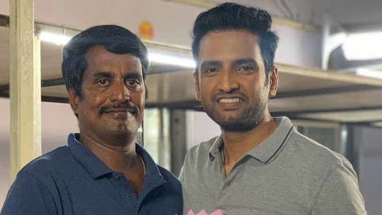 அஜித், விஜய் படங்களுக்கு இப்படி பண்ணுவாங்களா?.... பிரபல இயக்குநரை கதறவிட்ட கோலிவுட்...! அஜித், விஜய் படங்களுக்கு இப்படி பண்ணுவாங்களா?.... பிரபல இயக்குநரை கதறவிட்ட கோலிவுட்...!