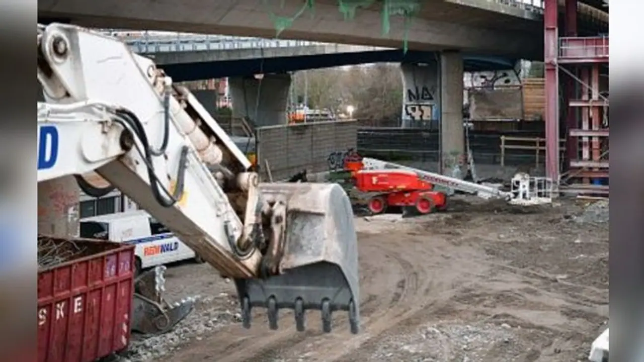 পুজোর আগেই চালু নয়া মাঝেরহাট সেতু, ফের কাজ শুরুর অনুমতি দিল সিআরএস পুজোর আগেই চালু নয়া মাঝেরহাট সেতু, ফের কাজ শুরুর অনুমতি দিল সিআরএস