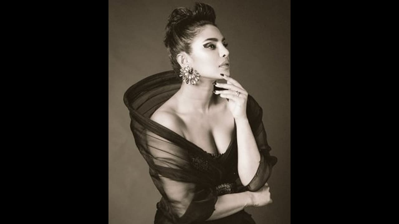 করোনা ভাইরাসের কারণে ওলট পালট প্রিয়াঙ্কার জীবন, ভিডিও পোস্টে হতাশ গ্লোবাল গার্ল করোনা ভাইরাসের কারণে ওলট পালট প্রিয়াঙ্কার জীবন, ভিডিও পোস্টে হতাশ গ্লোবাল গার্ল