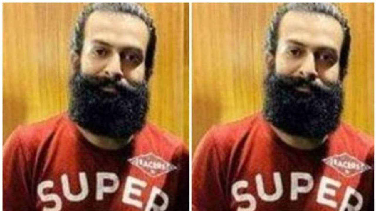 അതിനായി രാജ്യം വിടുന്നു, സിനിമയുടെ തയ്യാറെടുപ്പുകള് വ്യക്തമാക്കി പൃഥ്വിരാജ് അതിനായി രാജ്യം വിടുന്നു, സിനിമയുടെ തയ്യാറെടുപ്പുകള് വ്യക്തമാക്കി പൃഥ്വിരാജ്